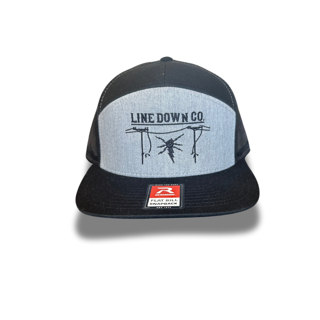 Voltage 7 Panel Grey/Black