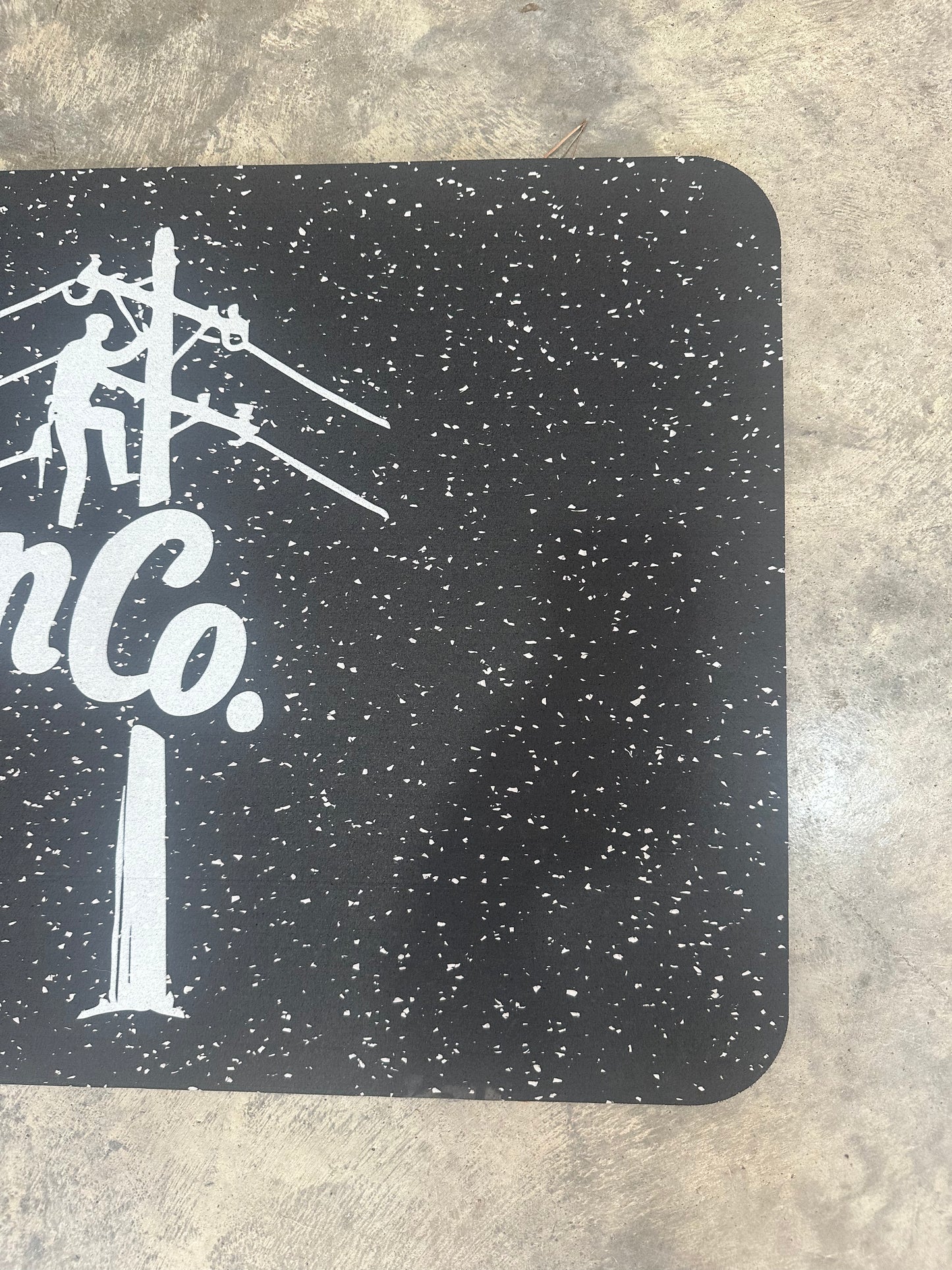 Line Down Co. Two Man Bucket Mat