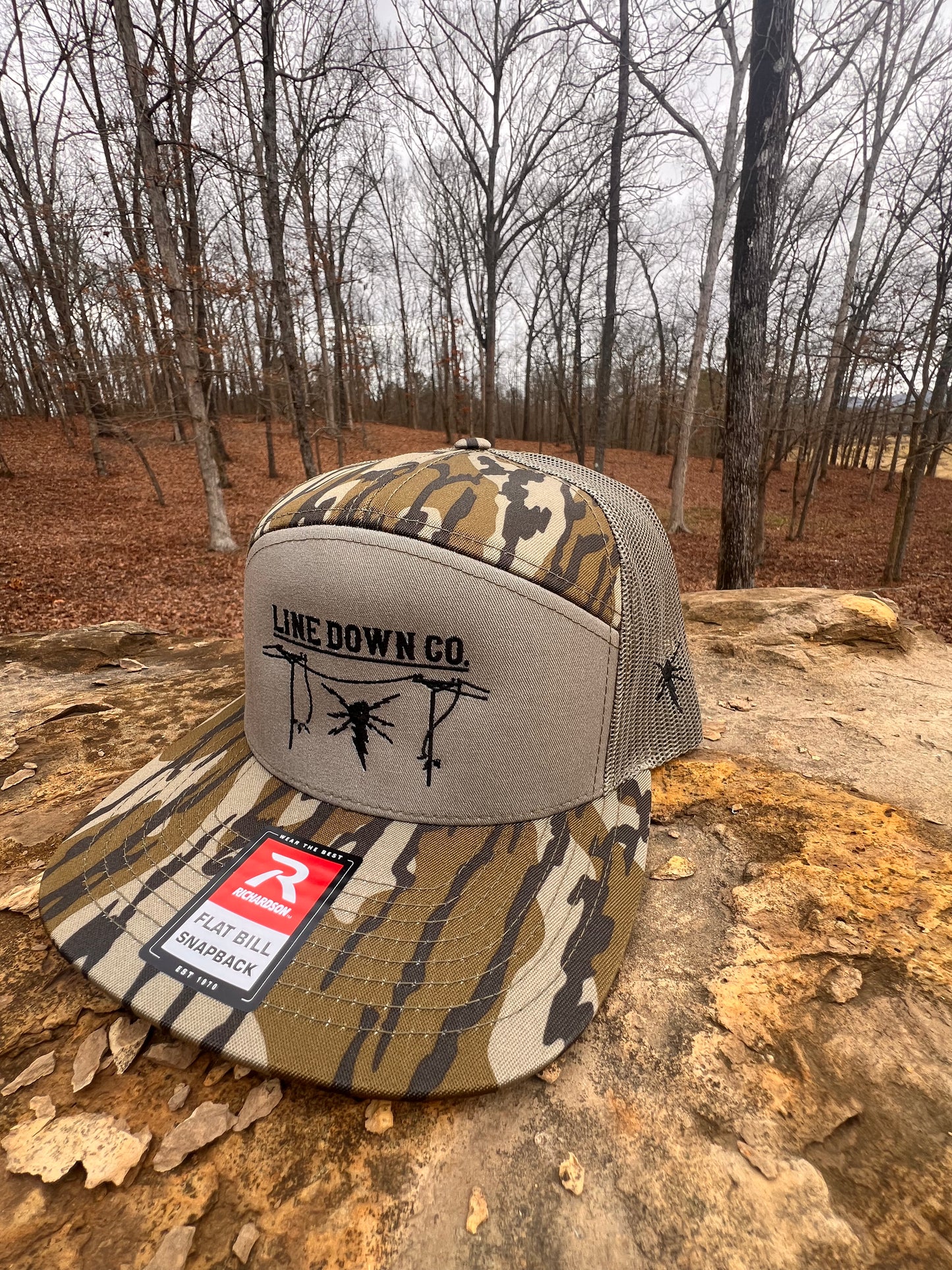 Voltage 7 Panel Bottomland